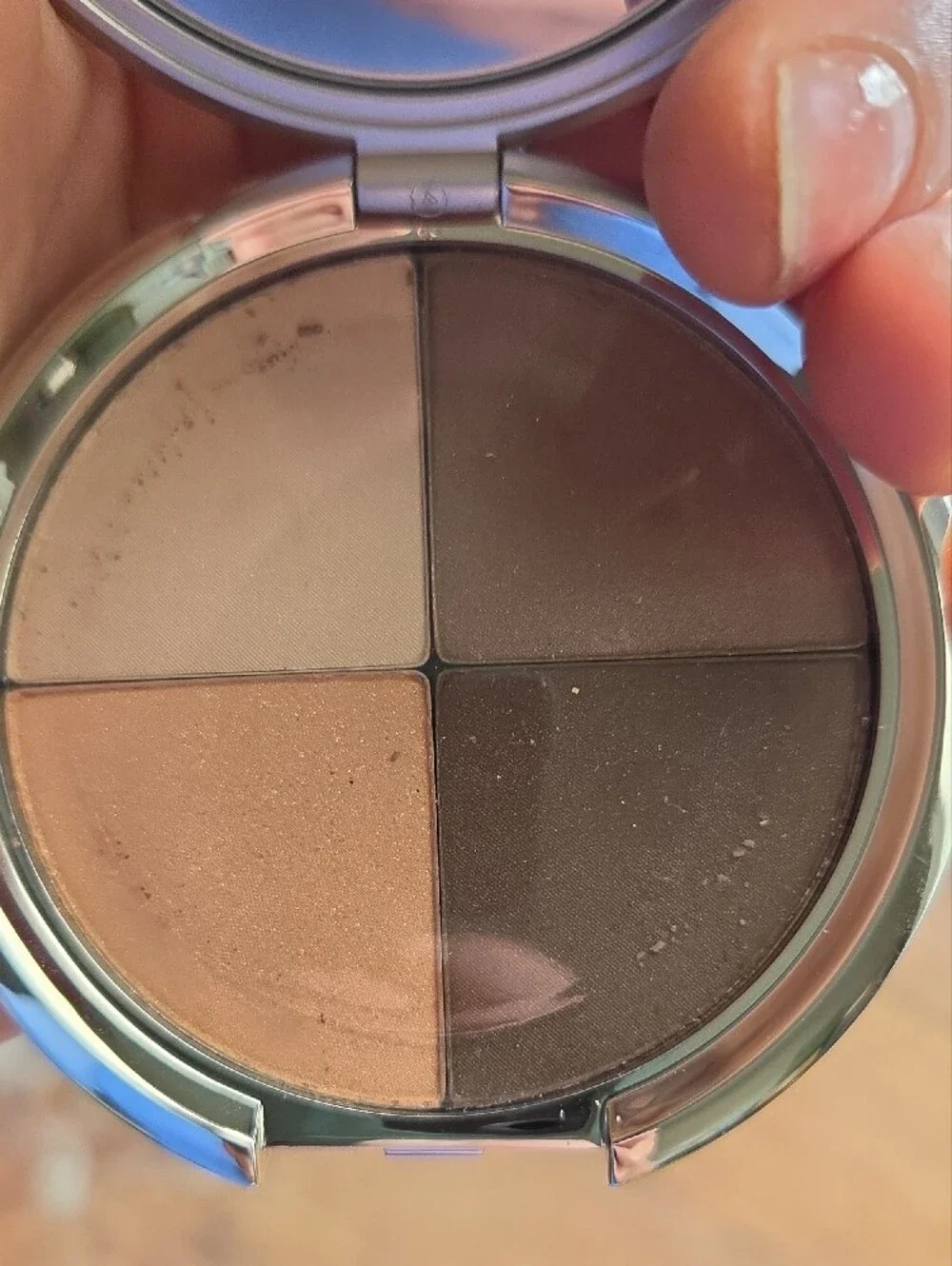 Pressed Powder Blush in Tawny Peach&Eyeshadow Quad In Cocoa Cream New W/o Box